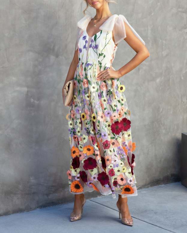 Wish Upon A Dream Floral Applique Midi Dress-Matylis
