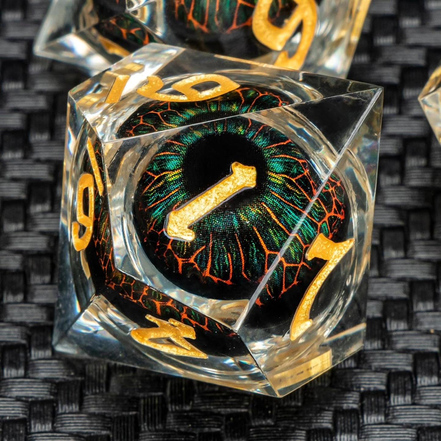 Dragon Eyeball  DND Sharp Resin Liquid  Dice Set