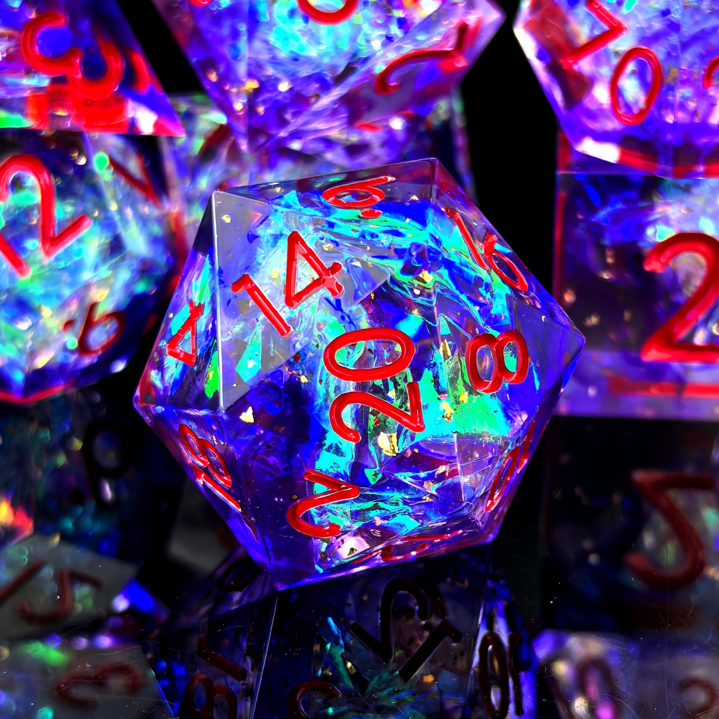 Beautiful seven-piece set of DND resin sharp dice set