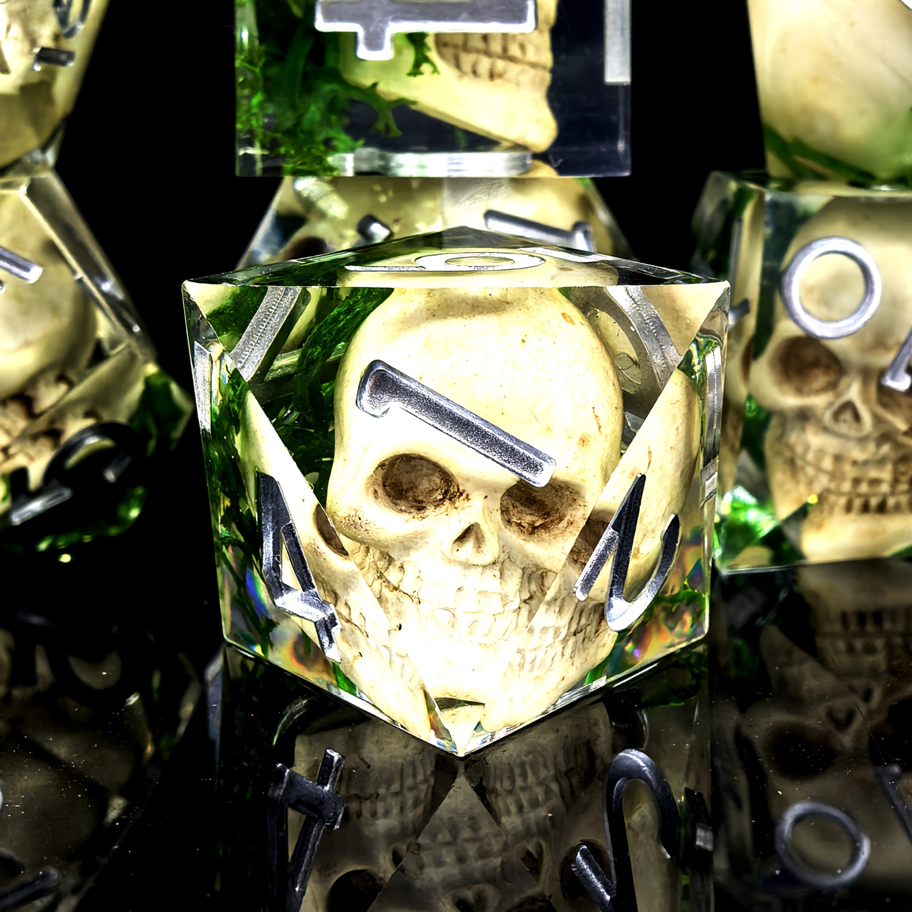 Dice set skull Sharp Edge