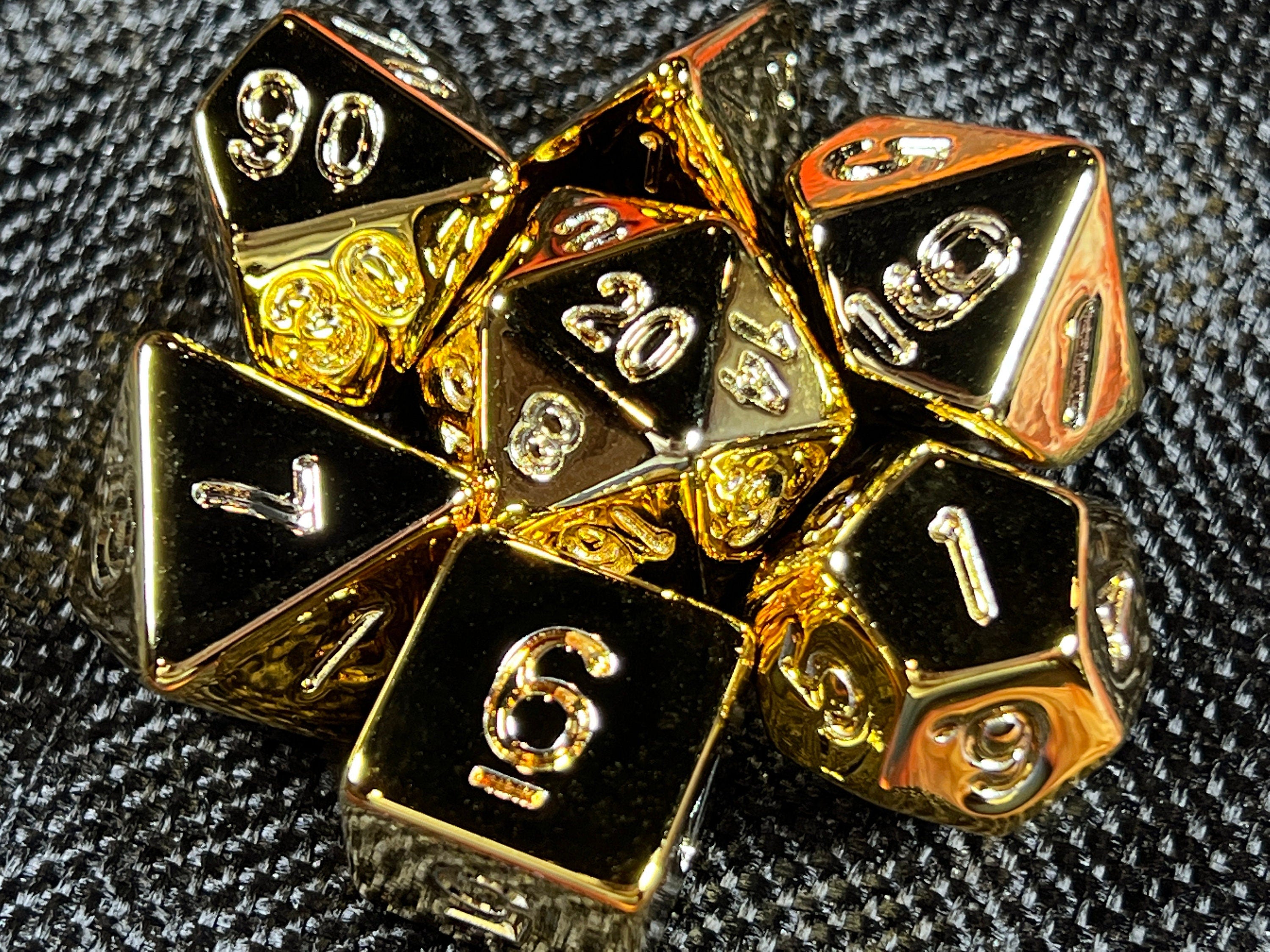 Gold Chrome DnD Dice Set (Give away a random dice)
