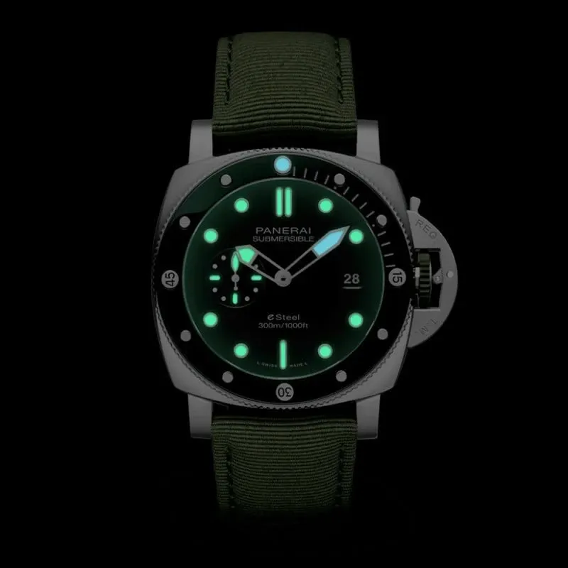 PA008  Submersible QuarantaQuattro ESteelTM Verde Smeraldo