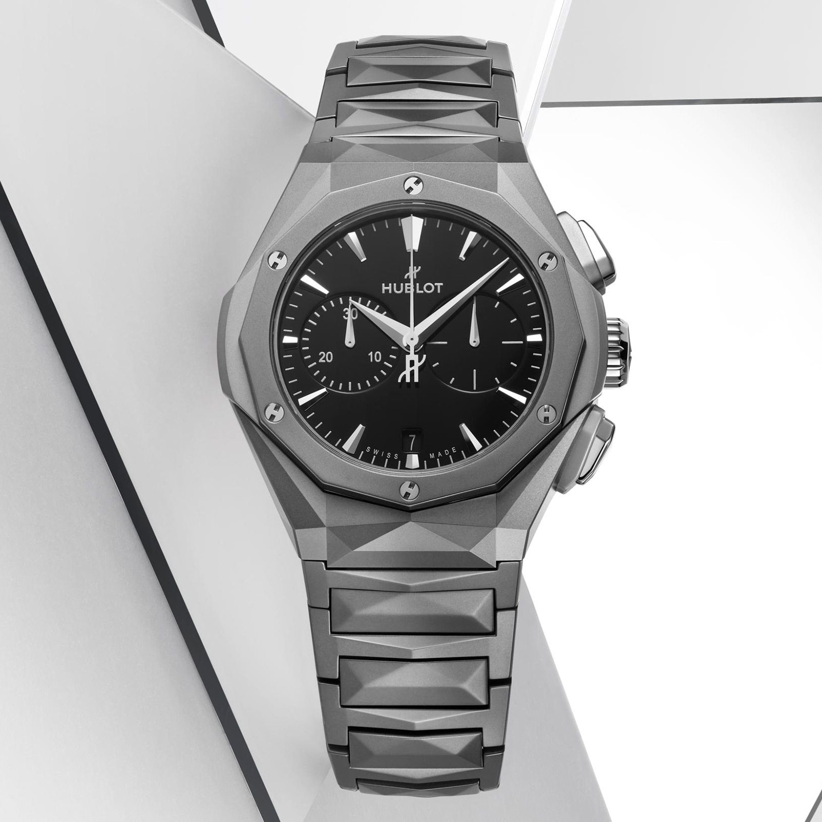 HB110 HUBLOT Classic Fusion Chronograph Orlinski Full Titanium 41mm 549.NI.1270.NI.ORL23