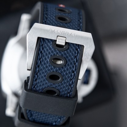 PA002  Submersible QuarantaQuattro Luna Rossa