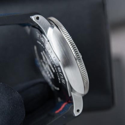 PA002  Submersible QuarantaQuattro Luna Rossa