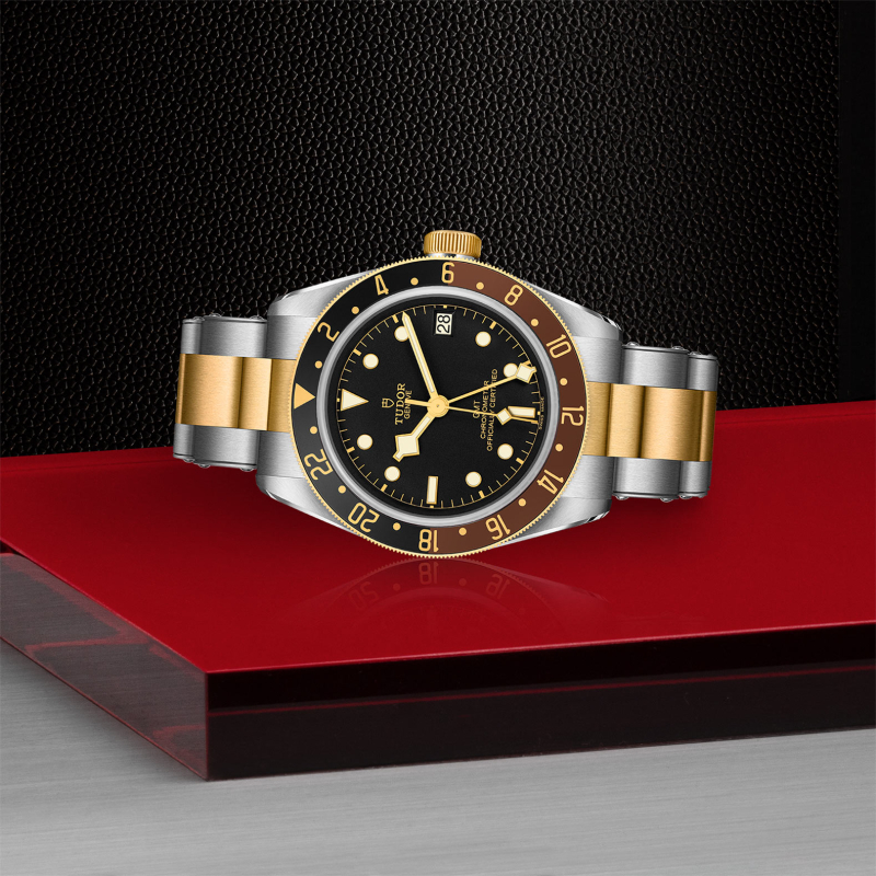 TU030  Black Bay GMT S&G 41 Steel and Yellow Gold