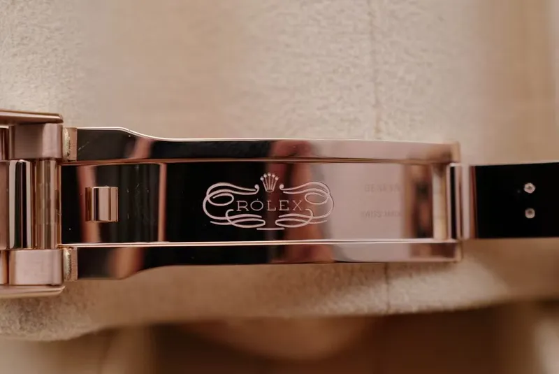 RL009  Cosmograph Daytona 116505 Black Diamond Dial Everose Gold Watch