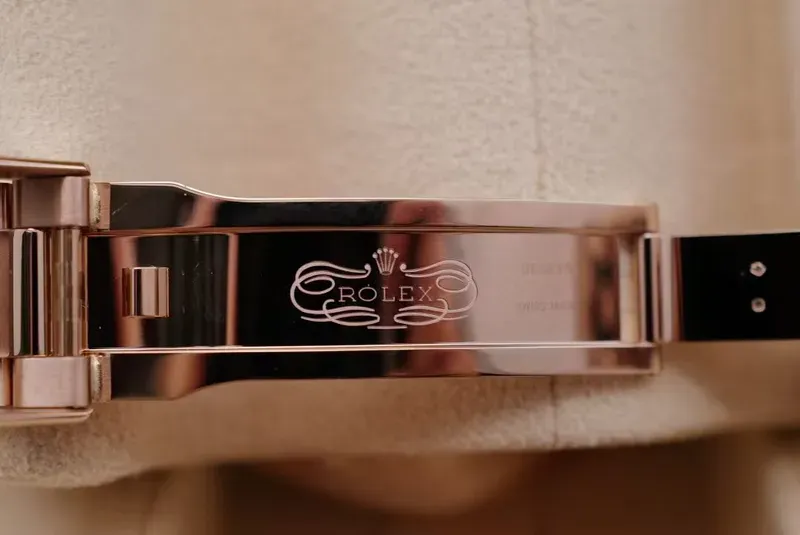 RL009  Cosmograph Daytona 116505 Black Diamond Dial Everose Gold Watch