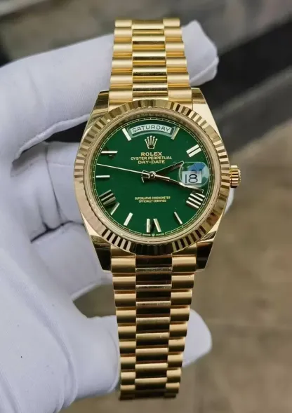 RL058 Day-Date 40 With Green Lacquered Dial 228238