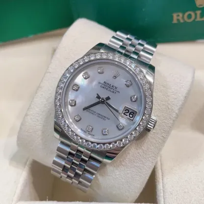 RL045  179174 Diamond Lady Datejust "White Gold Bezel" Mother Of Pearl-White