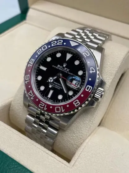 RL093  126710BLRO GMT-MASTER II "PEPSI"