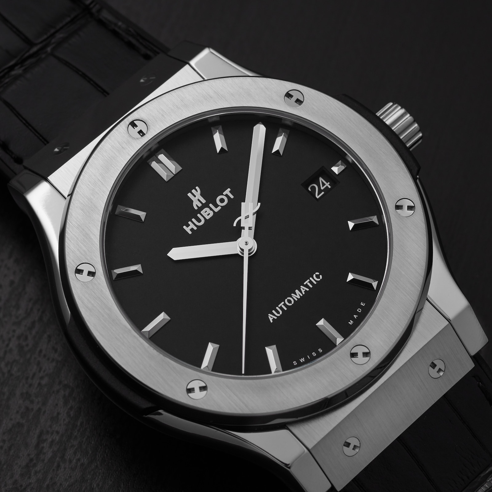 HB120 HUBLOT Classic Fusion Titanium 45mm 511.NX.1171.LR