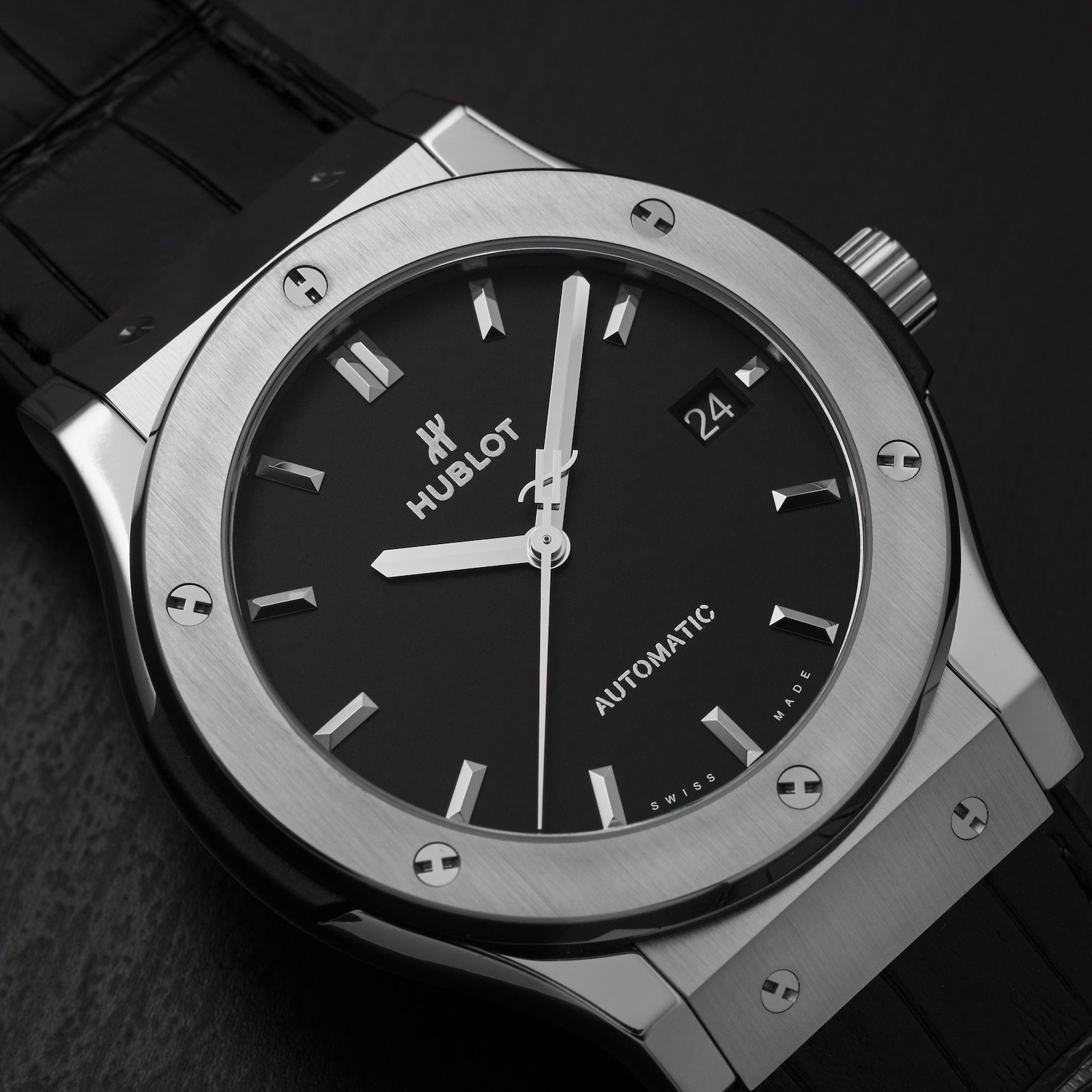 HB120 HUBLOT Classic Fusion Titanium 45mm 511.NX.1171.LR