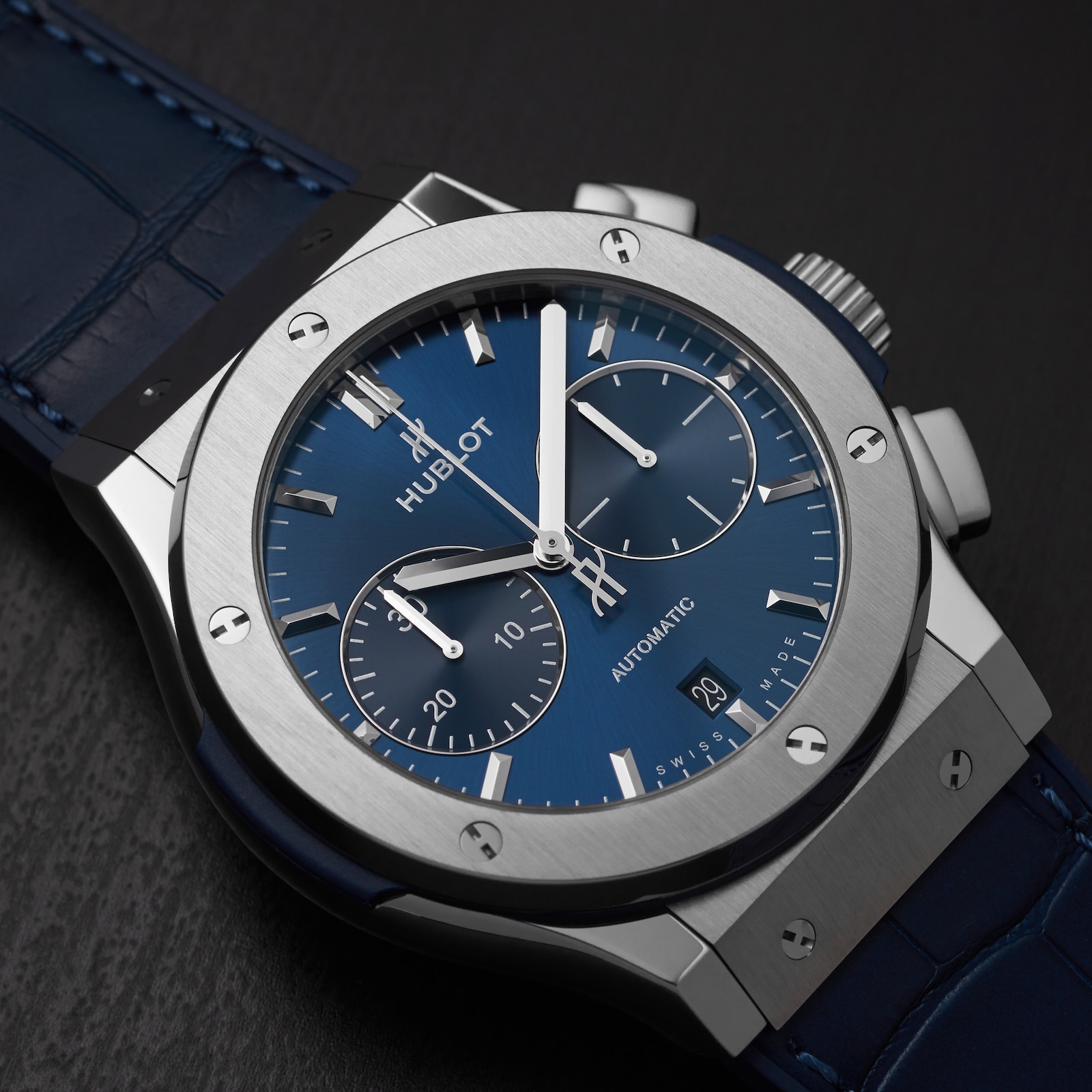 HB101 HUBLOT Classic Fusion Blue Chronograph Titanium 45mm 521.NX.7170.LR