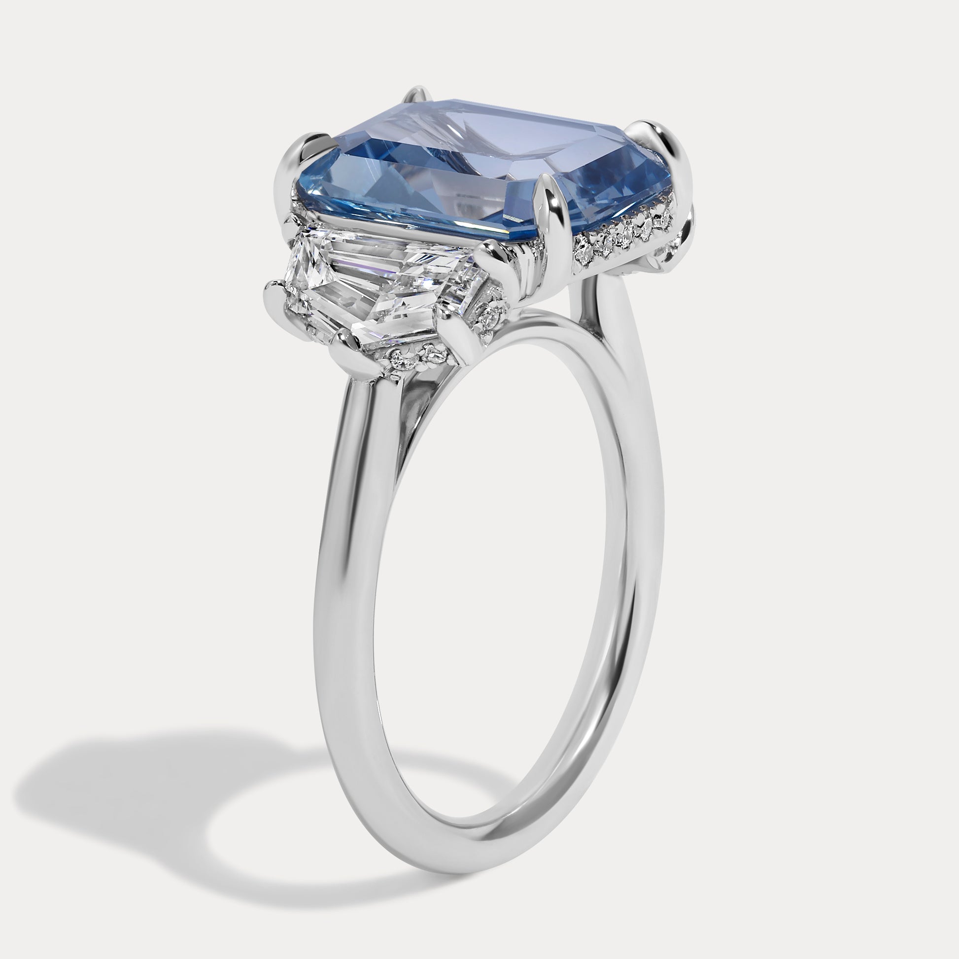  Julia - 3.02ct Earth Mined Sapphire Cocktail Ring