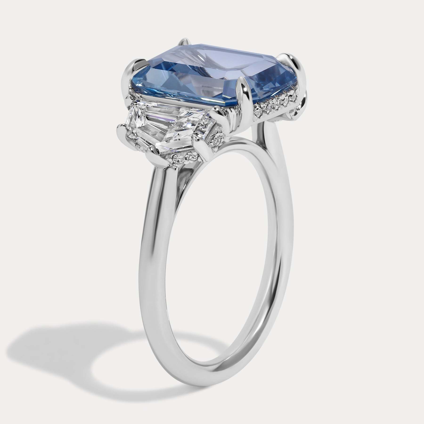  Julia - 3.02ct Earth Mined Sapphire Cocktail Ring