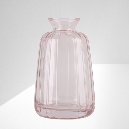 Nordische einfache transparente kleine Vase aus Reliefglas