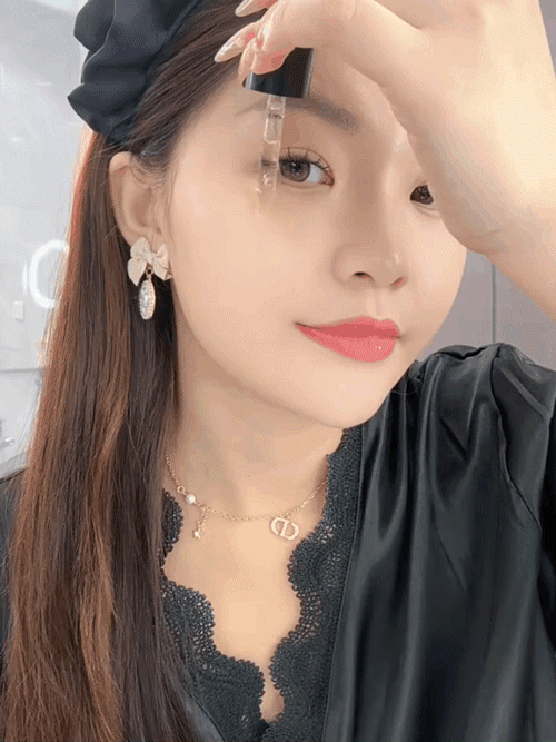 Rekombinantes Kollagen-Anti-Falten-Serum 🌿 Zieht sofort nach einmaliger Anwendung ein und hinterlässt keinen fettigen Film