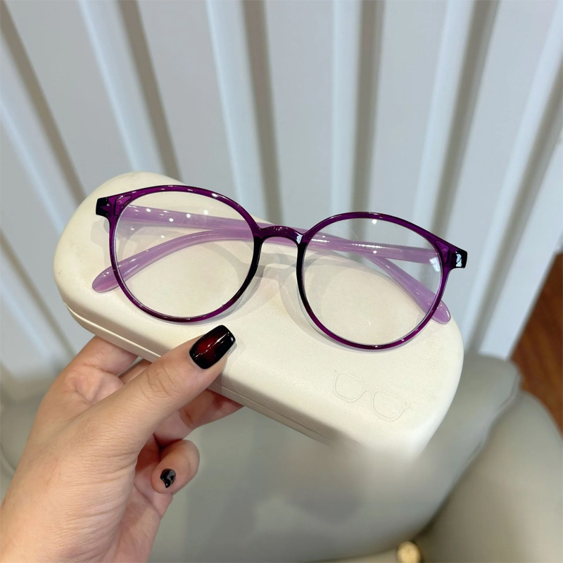 Ultra-lightweight anti-blue light integrated reading glasses