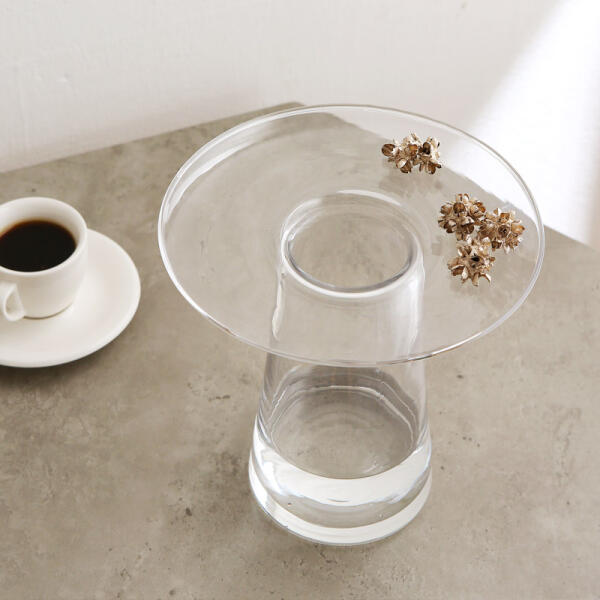 Simple Gray Straw Glass Vase