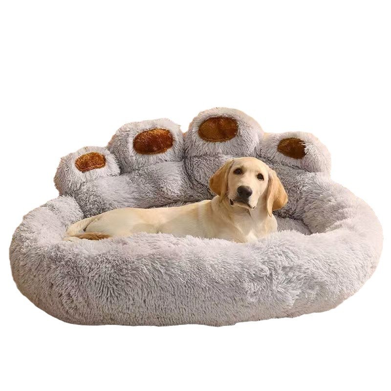 Bear Paw Dog Kennel In Winter Warm Medium And Large Dog Bed 