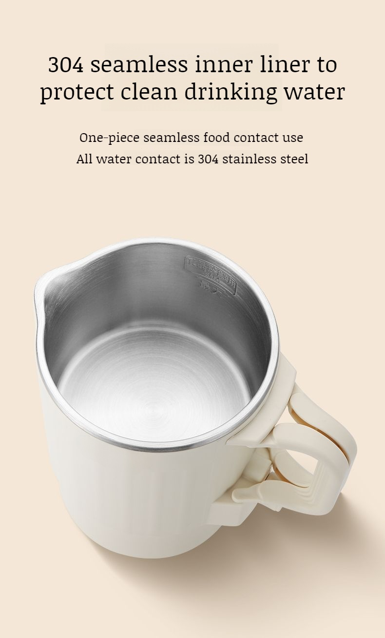 Mini electric kettle fits in suitcase or backpack