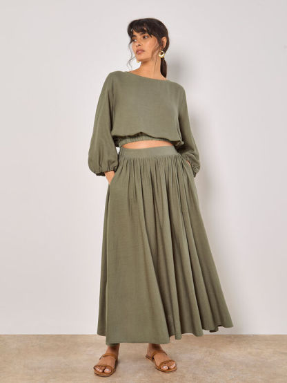 Linen Blend Bubble Hem Crop Top