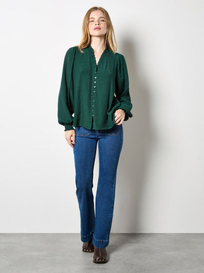 Ruffled collar blouse