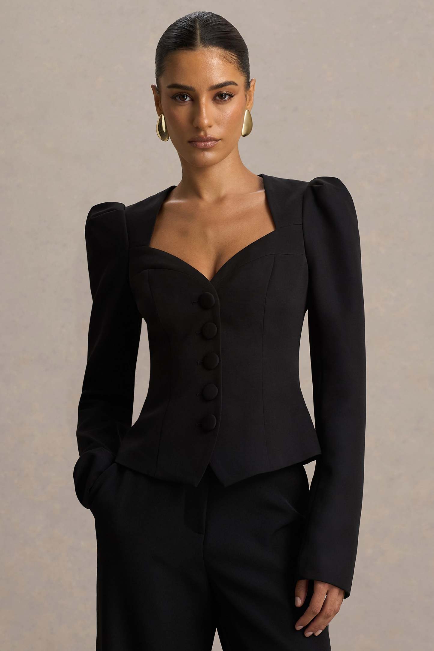 Black Sweetheart-Neck Tailored Top