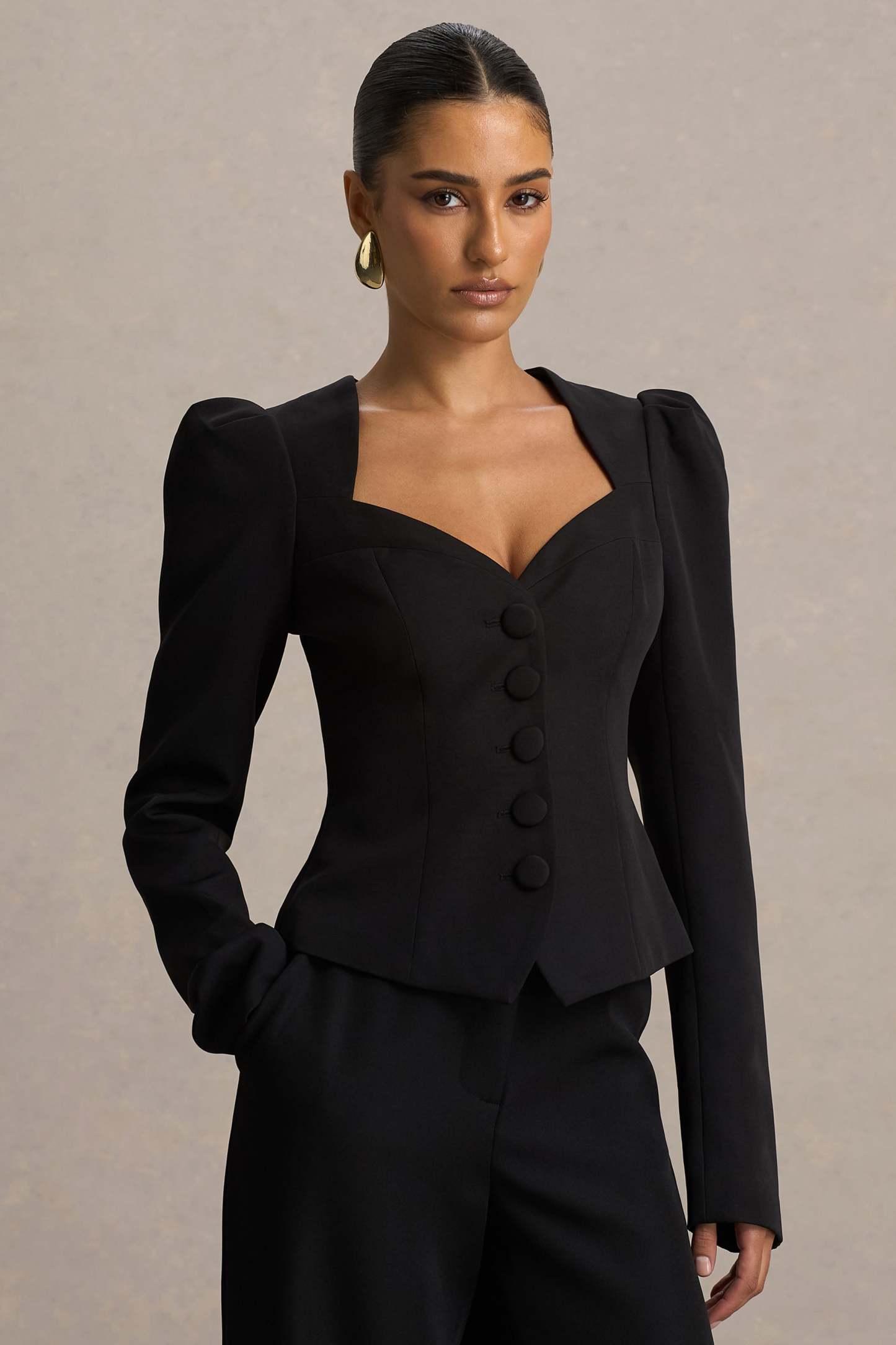 Black Sweetheart-Neck Tailored Top