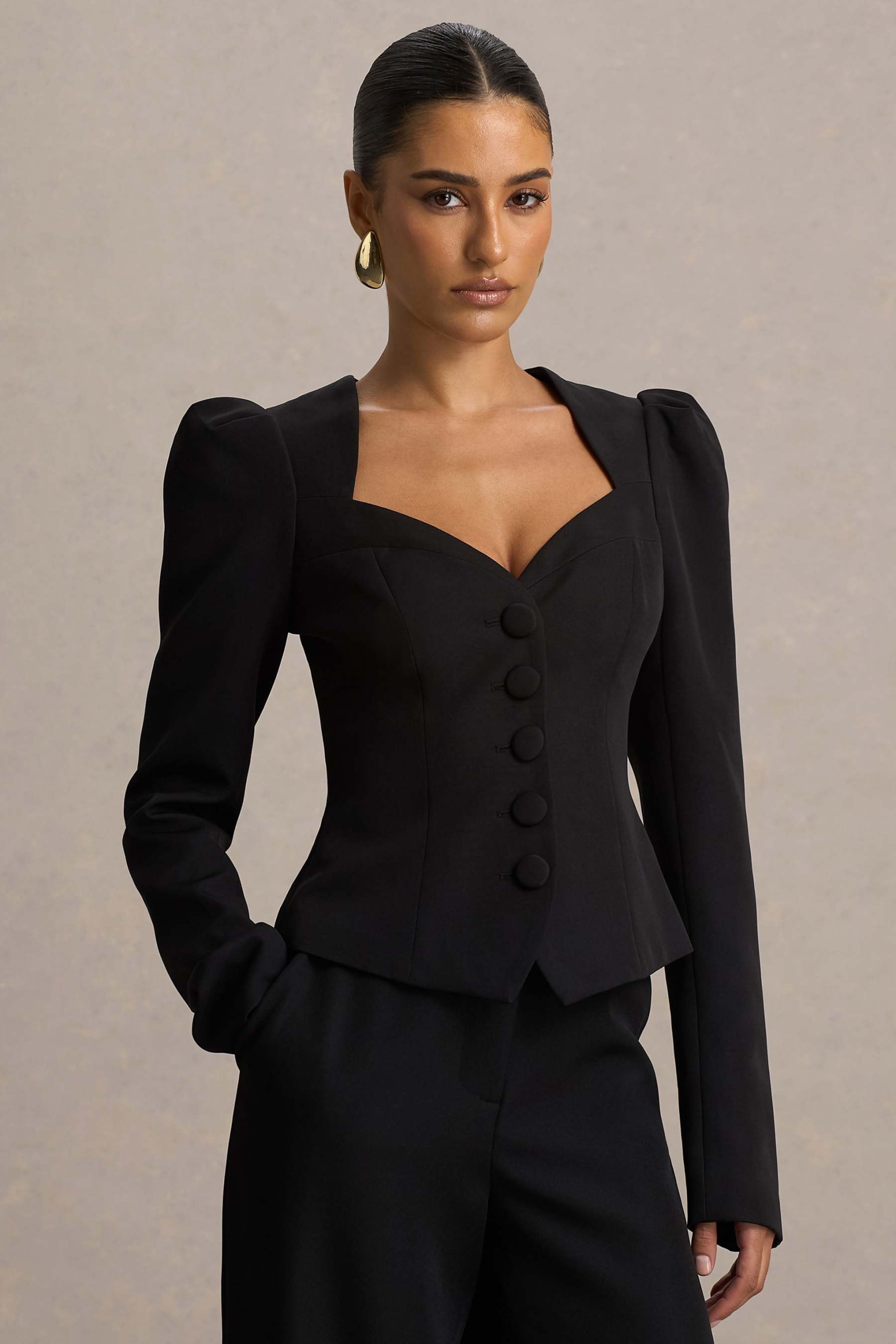 Black Sweetheart-Neck Tailored Top