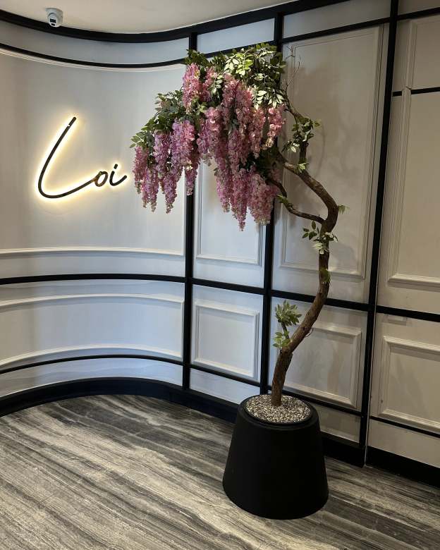 Artificial Flower Weeping Tree