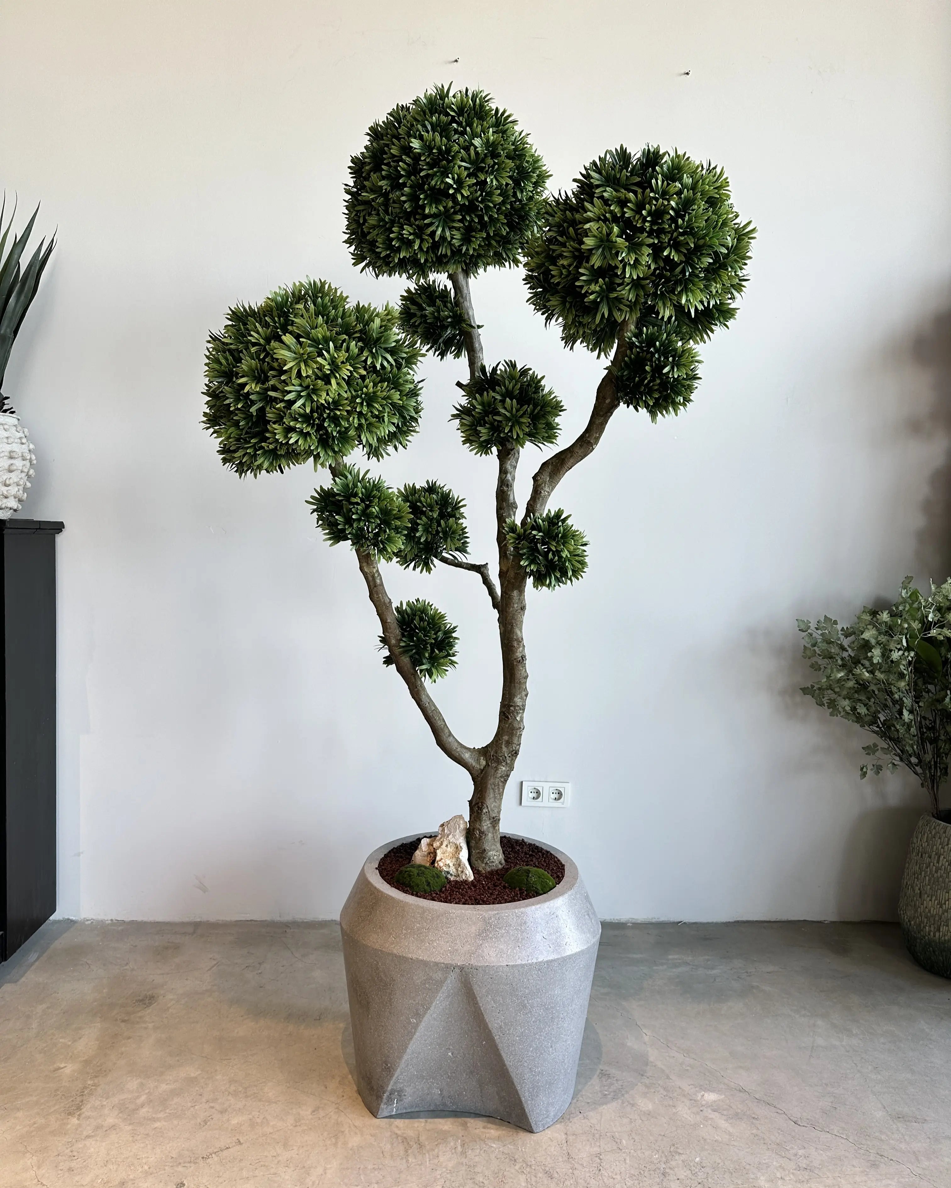 Artificial tree Stone Yew