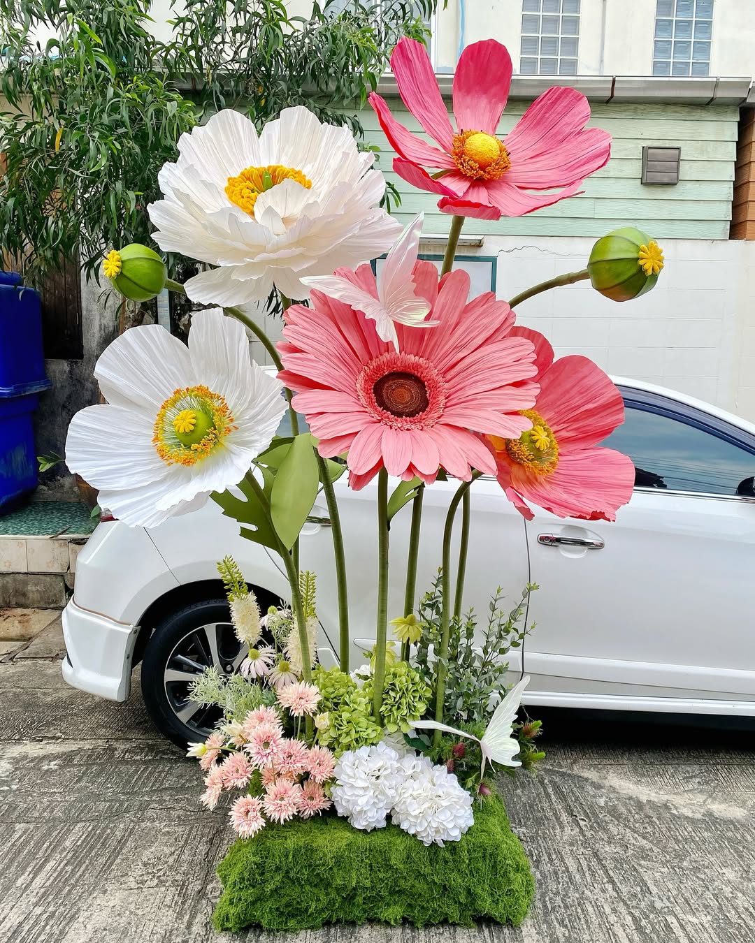 Giant Handmade Paper Art Romantic Flower Set