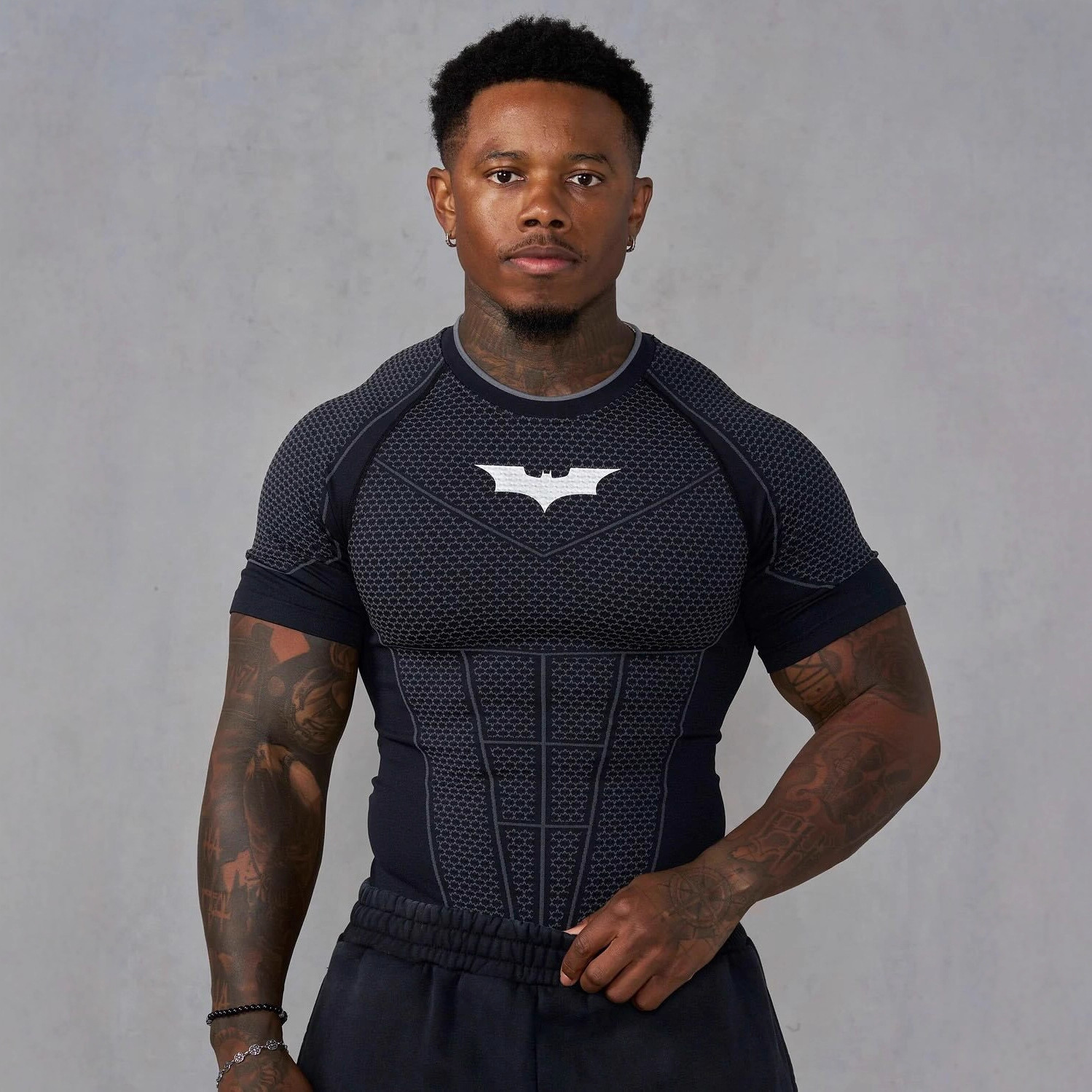 Batman Men's Fitness Short-Sleeve T-Shirt, High-Elasticity Fit