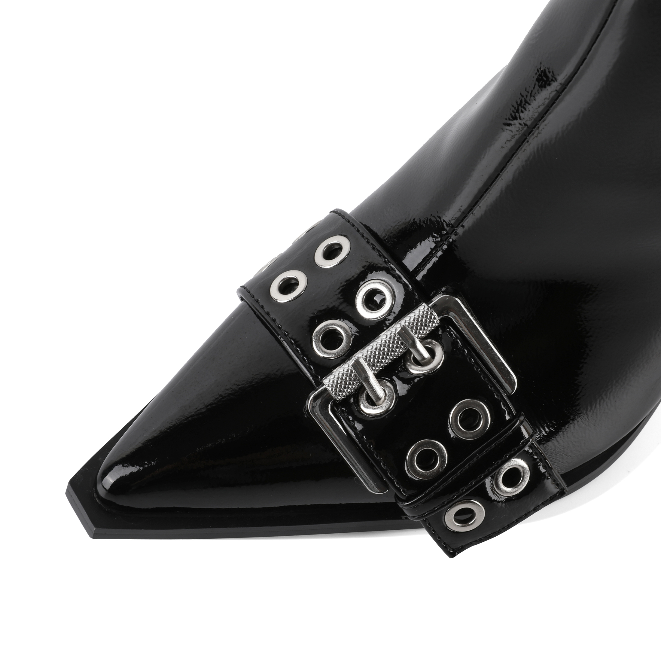 SAMMITOP 3.5" Fashion Women’s Short Boots with Metal Eyelets and Buckle