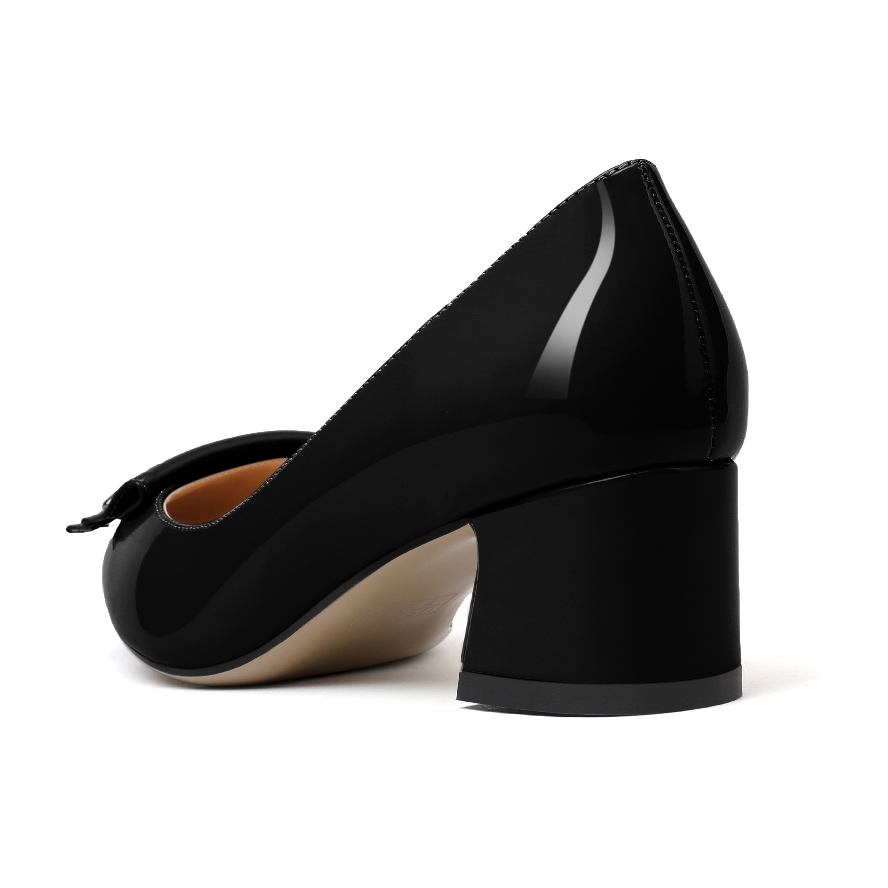 Angled shot highlighting the toe box and insole cushioning