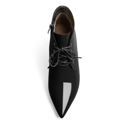 Front view of SAMMITOP lace-up ankle boots showing toe shape and lace detail