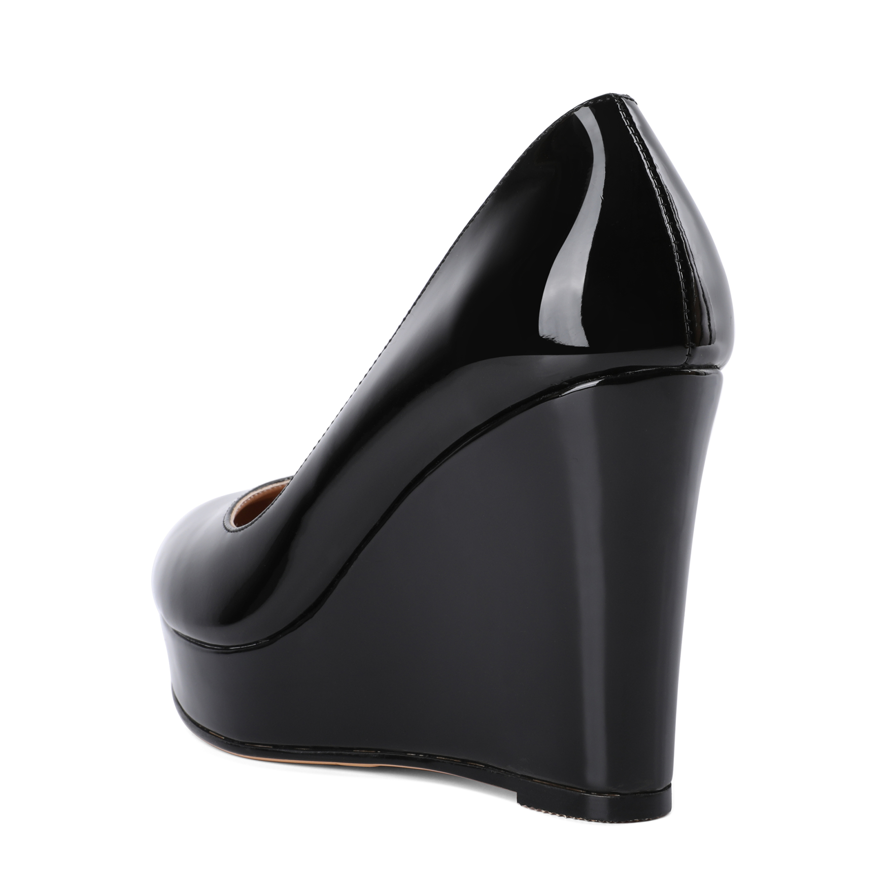 Back view of heel and platform design