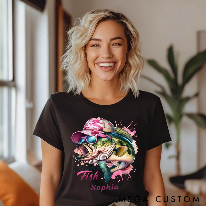 Personalized Fishing T-Shirt Reel Girls Fish T-Shirt Woman Fishing T-Shirt Custom Name Vibrant Fish Design Comfortable and Stylish Perfect Gift for Fishing Enthusiasts