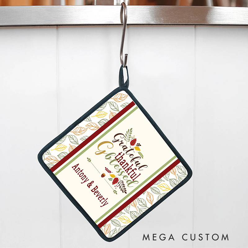 Personalized Thankful and Blessed Pot Holders Pads with Name Set of 2 Baking Cooking Utensil Gift for Family Cooking Enthusiast Baking Lovers Gift