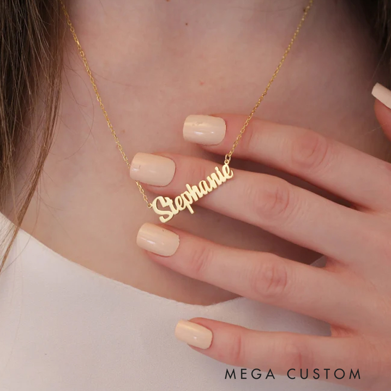 Personalized Name Necklace Dainty Gold Chain Perfect for Everyday Wear and Gifting