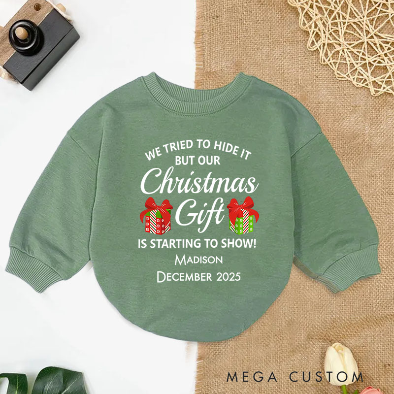 Personalized Christmas Gift Announcement Baby Onesie Perfect for Sharing Exciting Holiday News Baby Bodysuit