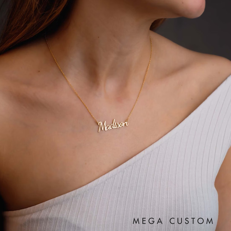 Personalized Name Necklace Stylish Custom Jewelry Ideal for Special Occasions