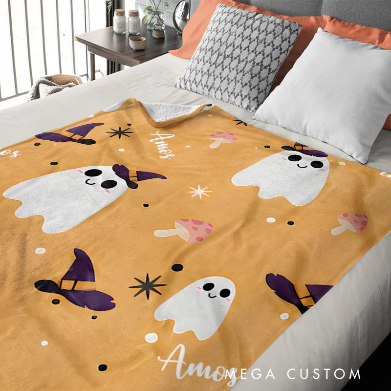Personalized Cute Ghosts and Bats Blanket Ideal for Creating a Playful Halloween Atmosphere