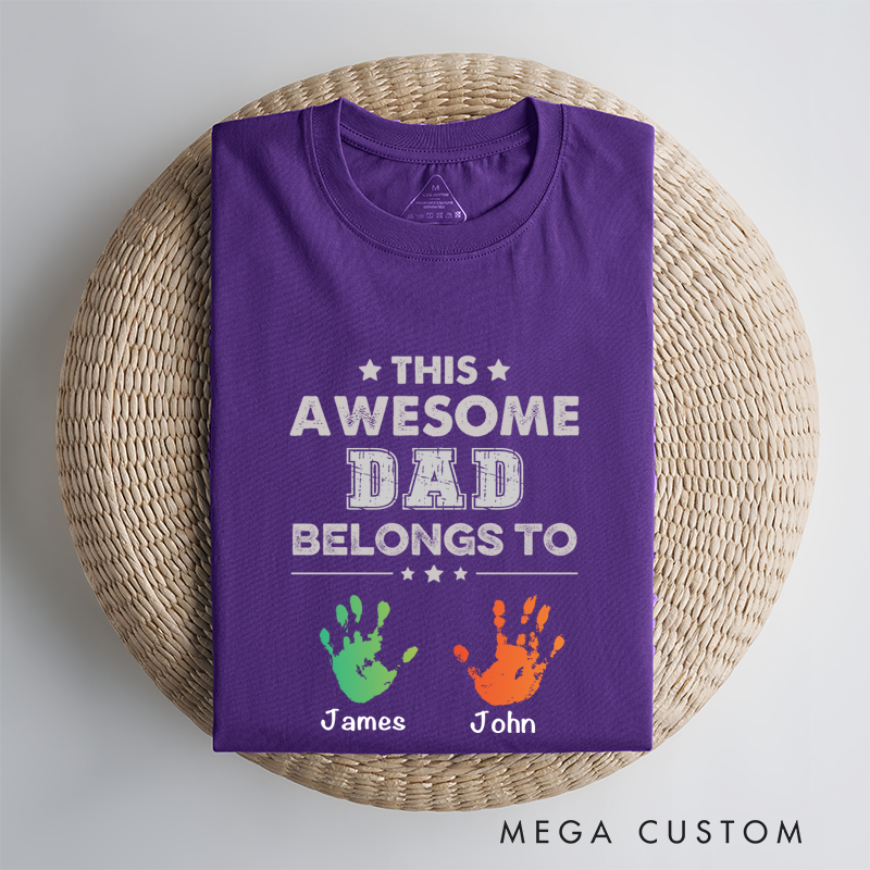 Personalized Awesome Dad Belongs to Hand Prints Unity of Family Classic T-shirt