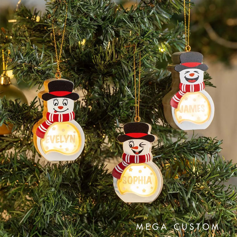 Personalized Cute Snowman LED Light Wooden Christmas Ornament with Name Christmas Tree Stocking Decor Winter Holiday Party Gift for Family Kids