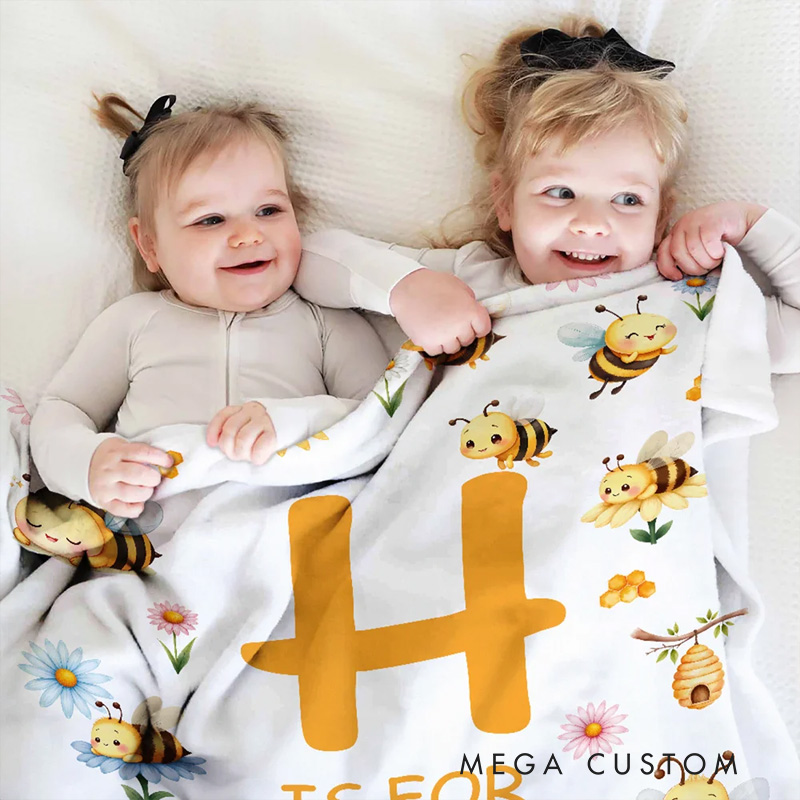 Personalized Cute Bee Flower Soft Throw Blanket with Name and Initial Nursery Decor Baby Shower Birthday Gift for Newborn Baby