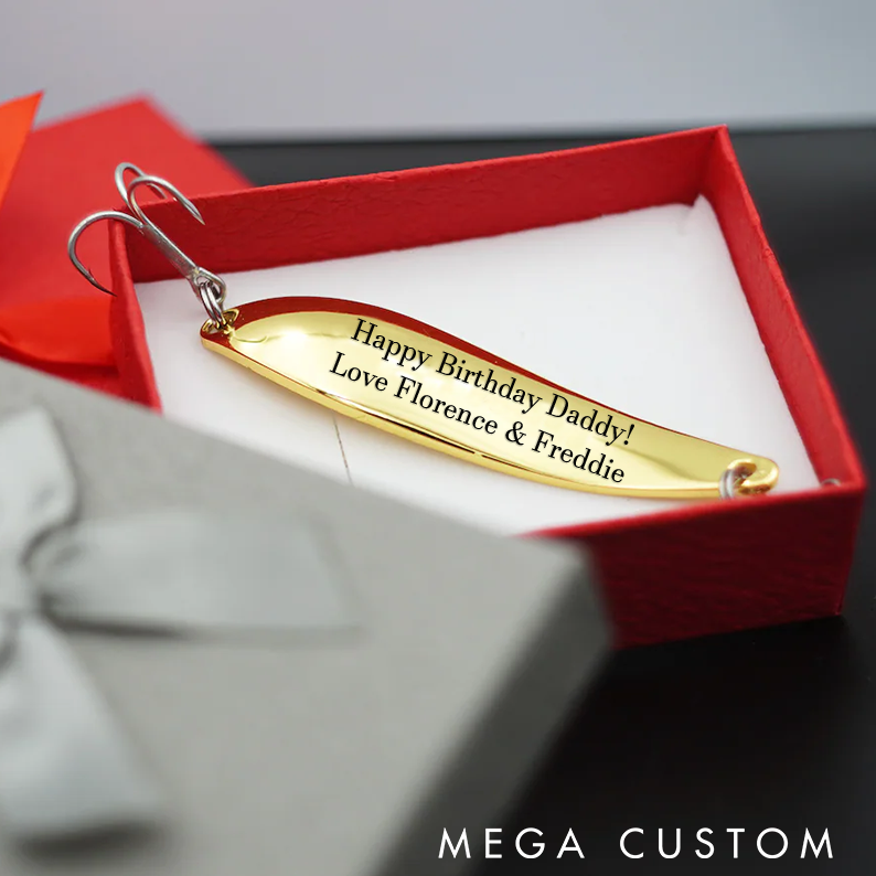 Personalized Fishing Lure Gift Set Happy Birthday Daddy and I Reel-y Love You Designs Gift for Dad Fisherman Perfect for Fishing Enthusiasts