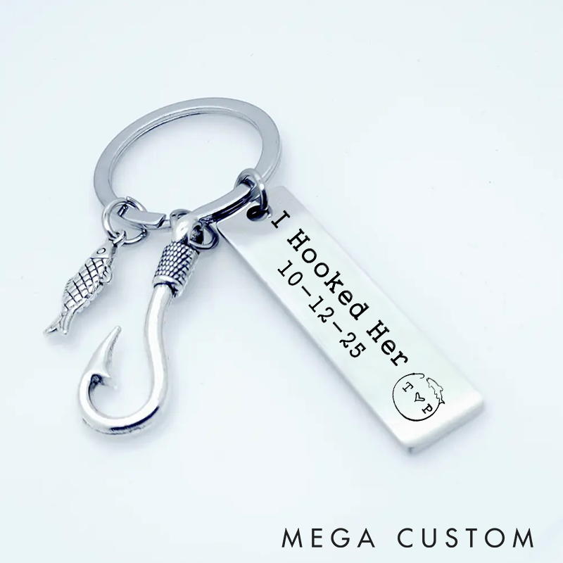 Personalized Fishing Keychain He Caught Me and I Hooked Her Design Custom Time and Initials Romantic Gift for Couples and Fishing Lovers